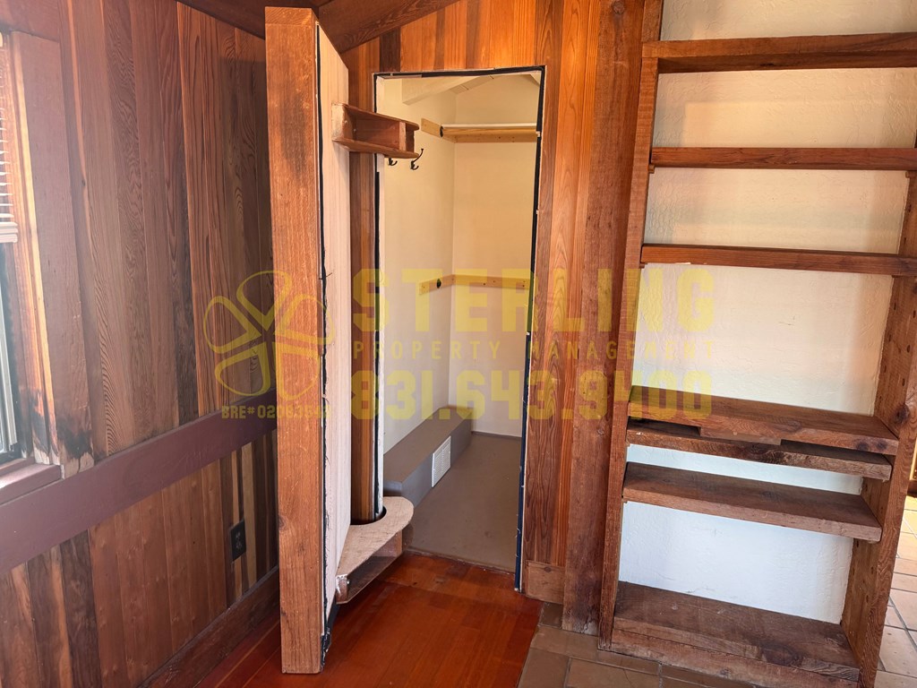 515 Archer Street Studio Duplex/Triplex for Rent - Photo Gallery 5