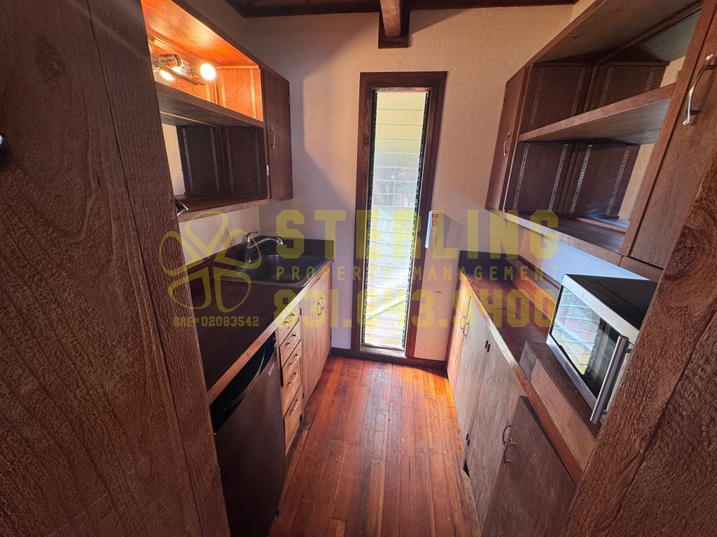 515 Archer Street Studio Duplex/Triplex for Rent - Photo Gallery 7