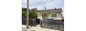 2 Bedroom / 1 Bath
