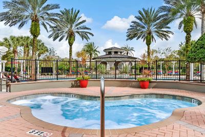 Village at Baldwin Park - Hot Tub