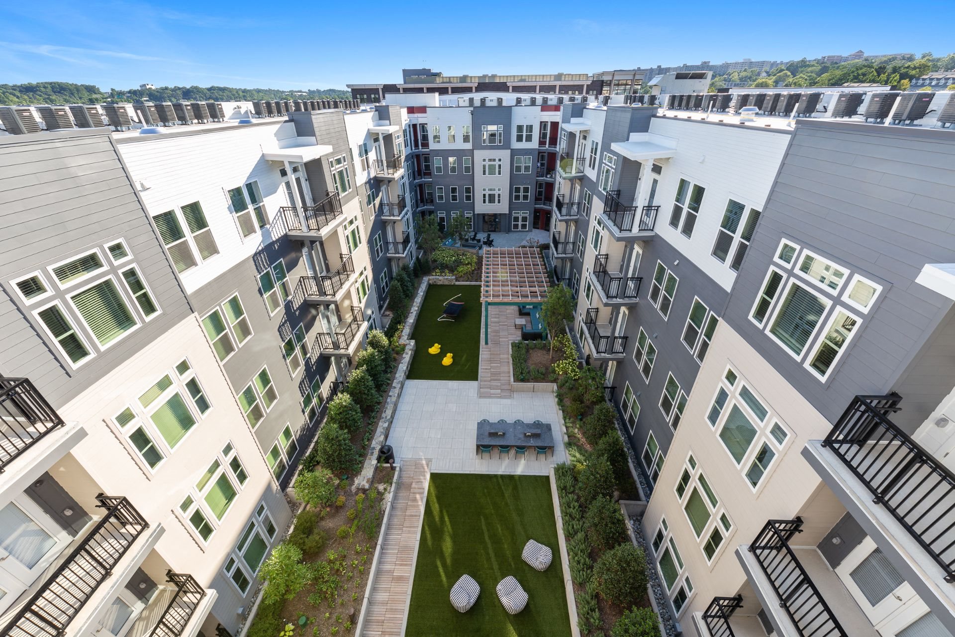 Cameron Square Elegant Living Photo Gallery Alexandria, VA