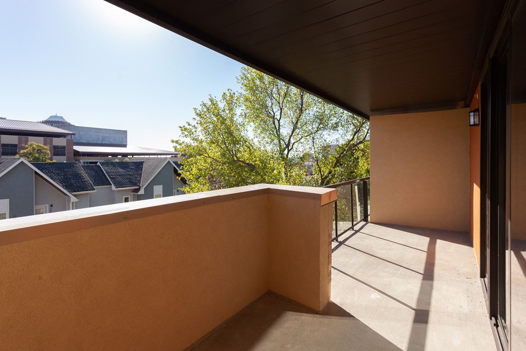 Balcony at 44 Washington, Kansas City, Missouri