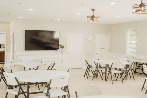 the gathering place at gardner village meeting room