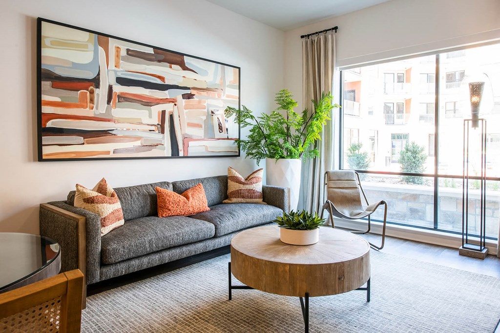 Luxury 2 Bedroom Apartments at The Residences at Galleria, Overland Park, Kansas