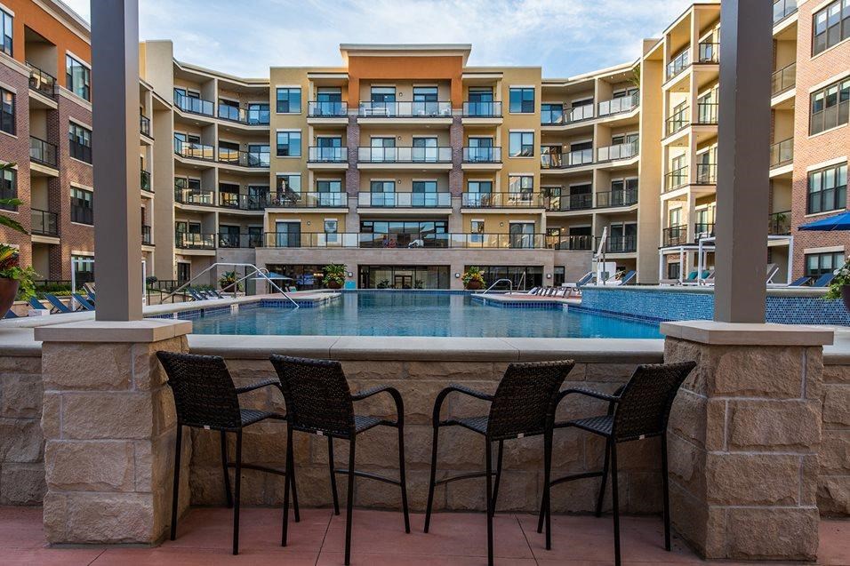 outdoor seating with BBQ and pool at 44 Washington, Kansas City, MO, 64111