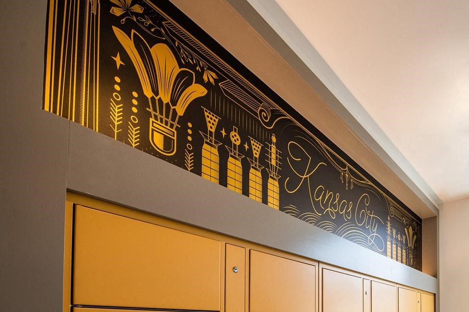 Entryat 44 Washington, Missouri, 64111