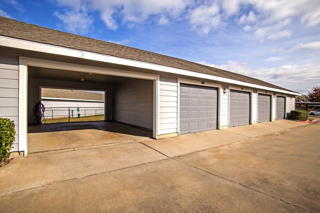 detached garages and car wash