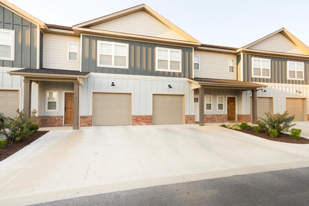 Towne Park Springdale Townhomes