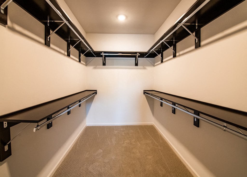 Walk In Closets at The Villas at Waterside, Kansas, 66214