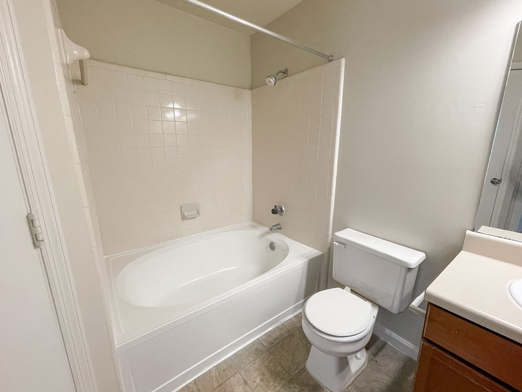 Drayton bathroom with soaking tub located in Duluth, GA 30096