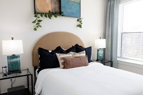 District At Riverside Apartments