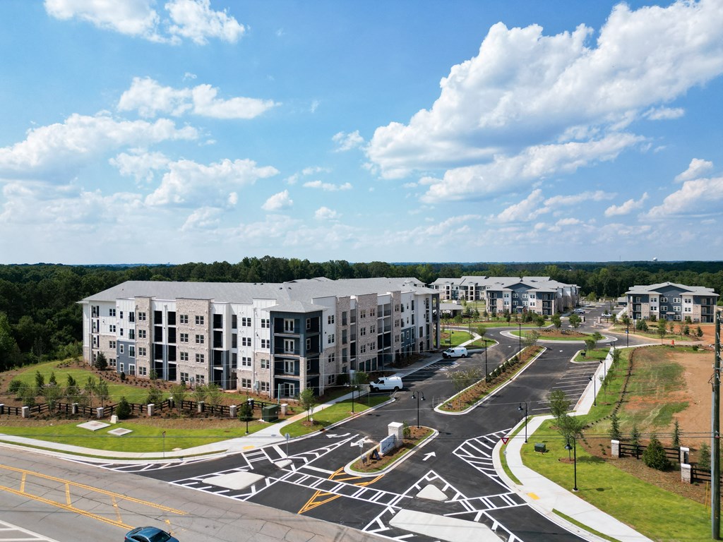 aerial at The Crest at South Point Apartments, Davenport , GA, 30253
