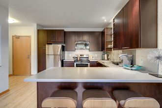 2900 Aldrich Ave S Studio-2 Beds Apartment for Rent