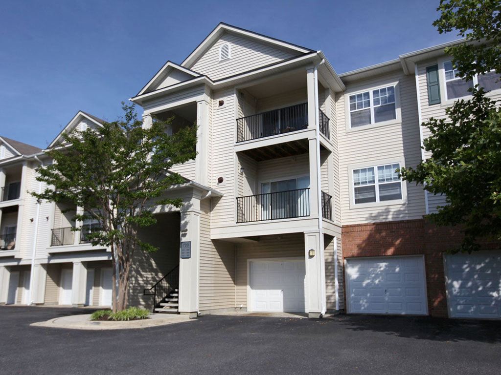 Berkshire Annapolis Bay