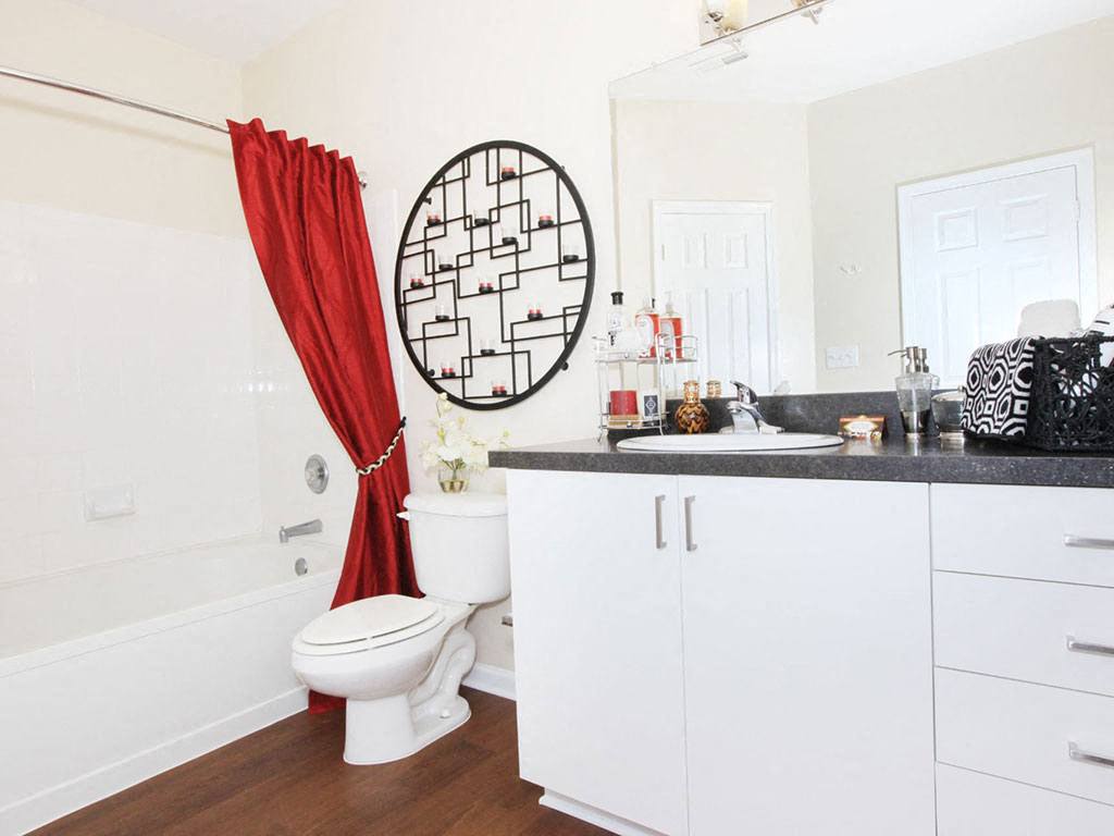 Berkshire Annapolis Bay