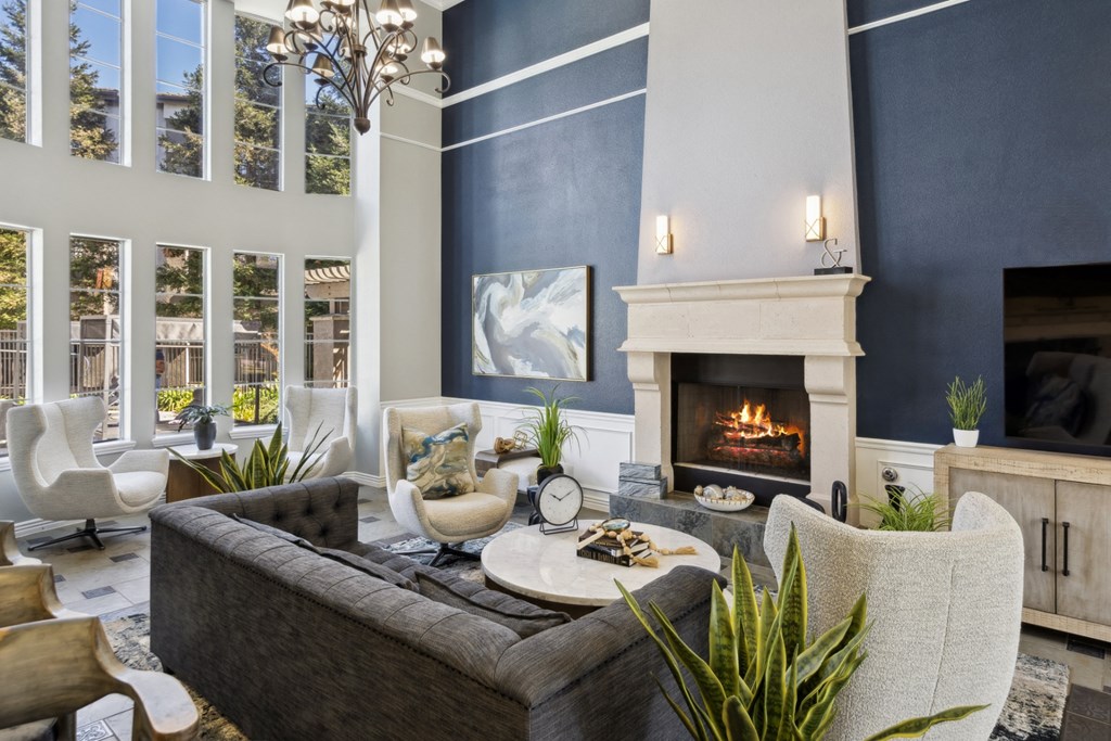 luxury social lounge at Bridgeport Ranch apartments