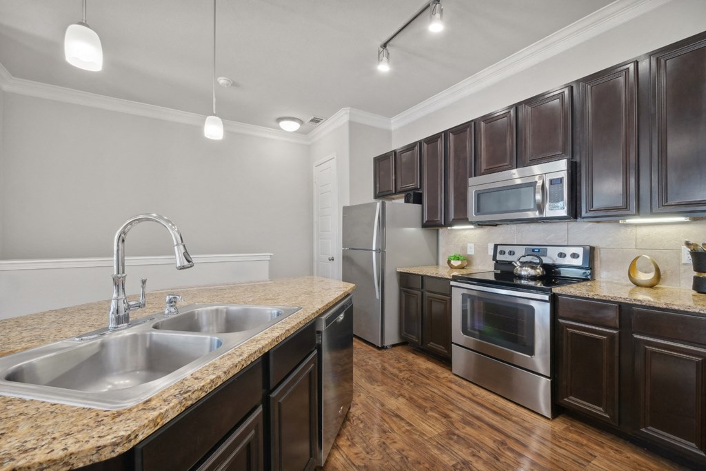 11_luxury kitchen at Berkshire Woodland apartments 2443 Farm to Market Rd 1488, Conroe, TX 77384