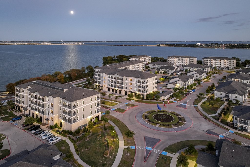 aerial view of Reveal on the Lake luxury apartments Rowlett, TX