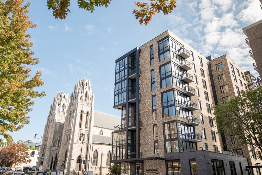 Exterior Viewat Berkshire 15, Washington, DC, 20009