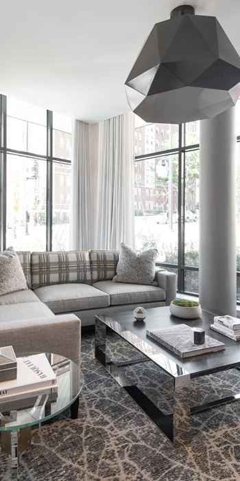 9' Ceilings in Select Apartments at Berkshire 15, Washington, Washington