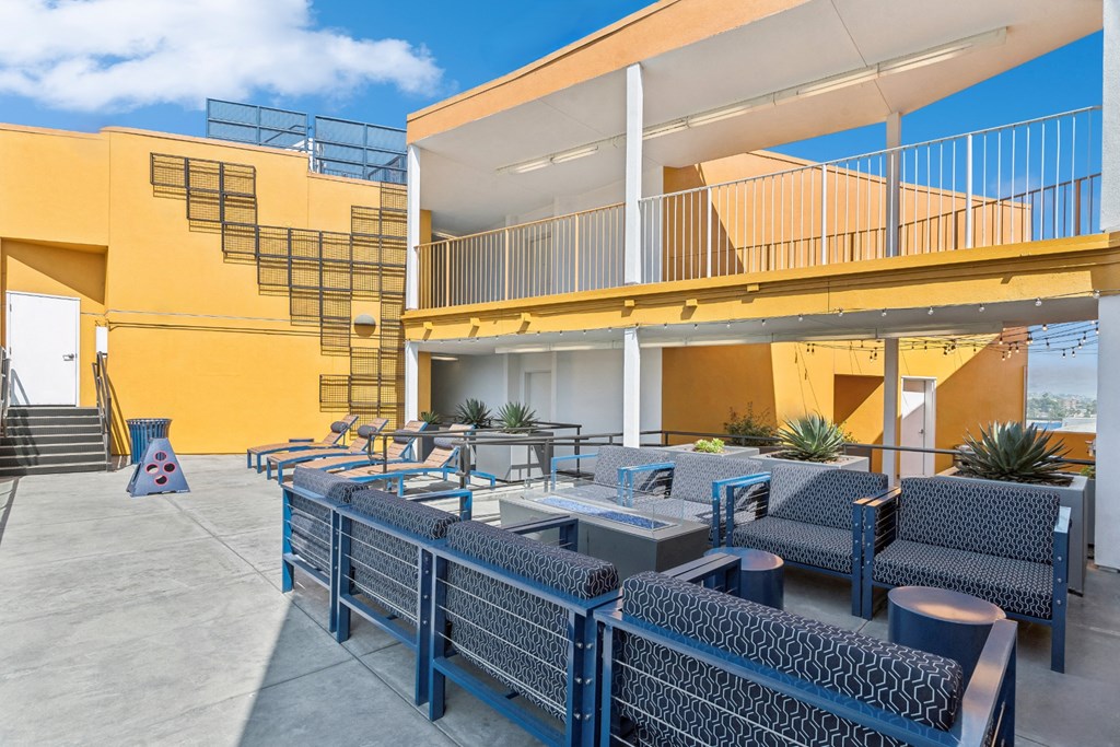 outdoor patio with comfortable seating at One Santa Fe apartments