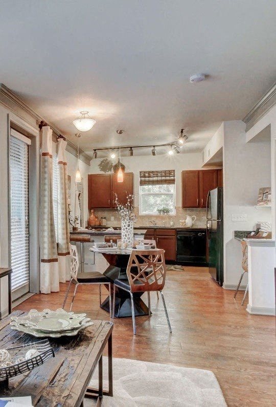 Modern Apartments in Redmond, WA For Rent to Elan Redmond