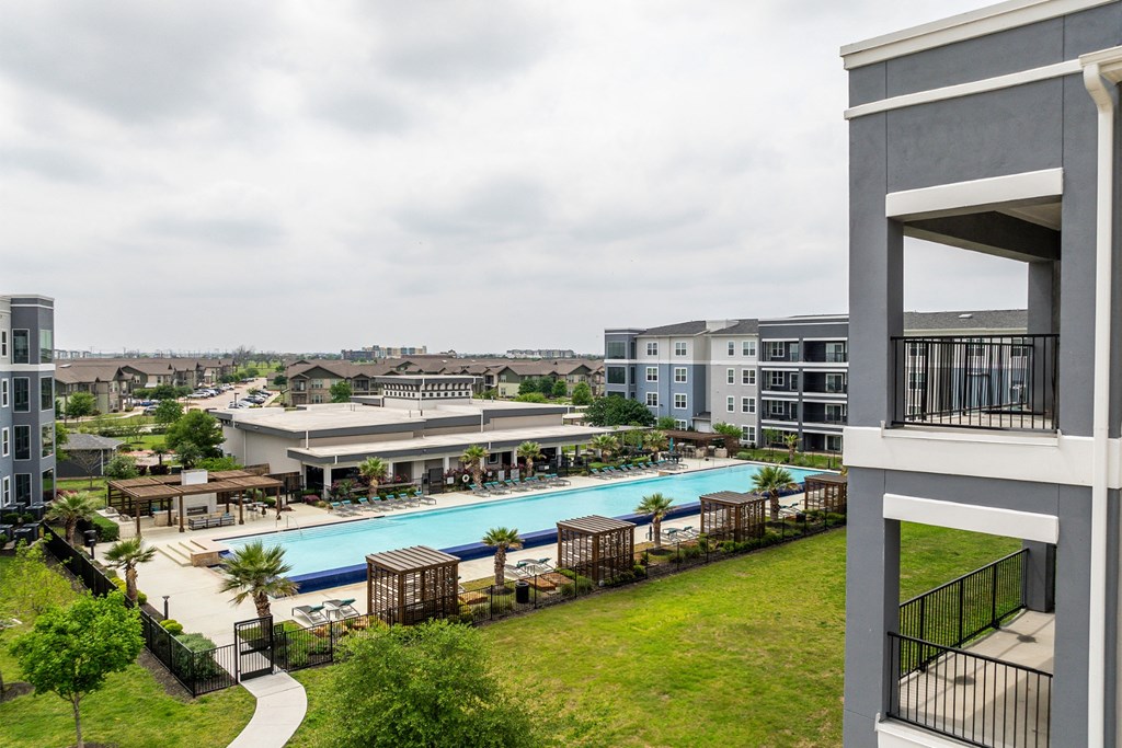 aerial view of the swimming pool at Berkshire Creekside apartments