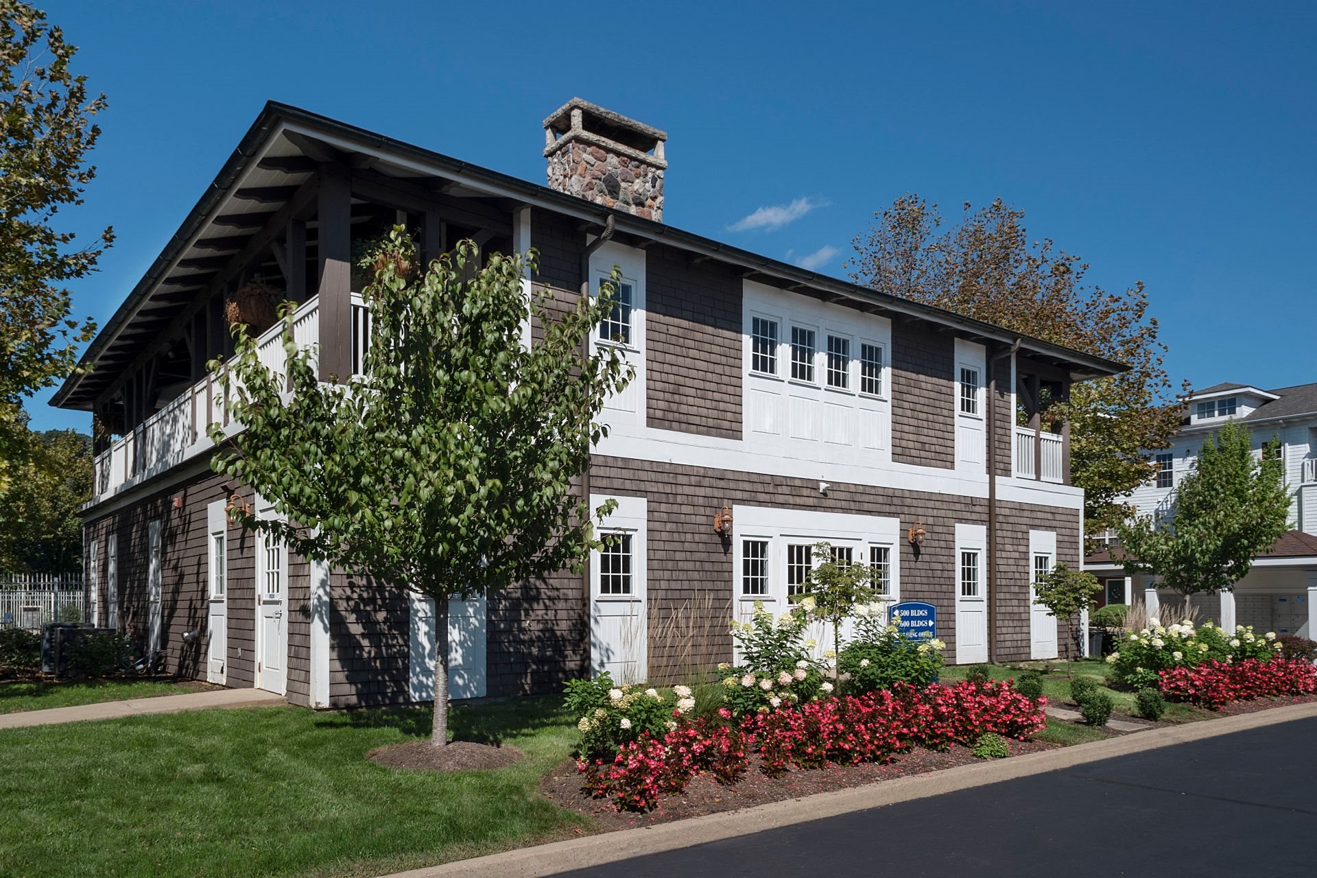 Amenities The Waterfront Apartments and Townhomes with Resident Clubhouse, Fireside Seating and Entertainment Spaces, 611 E. Waterfront Drive, Munhall, PA 15120