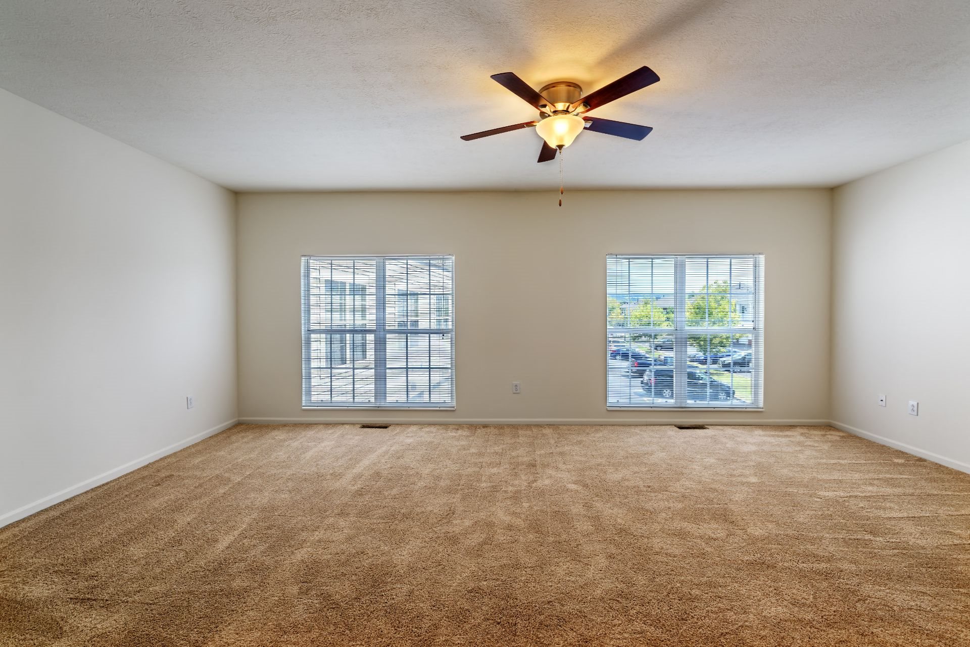 Interiors Luxury Waterfront 1, 2 and 3 Bedroom Apartments and Townhomes with Large Open Spaces and Windows, Balconies and River views, 611 E. Waterfront Drive, Munhall, PA 15120