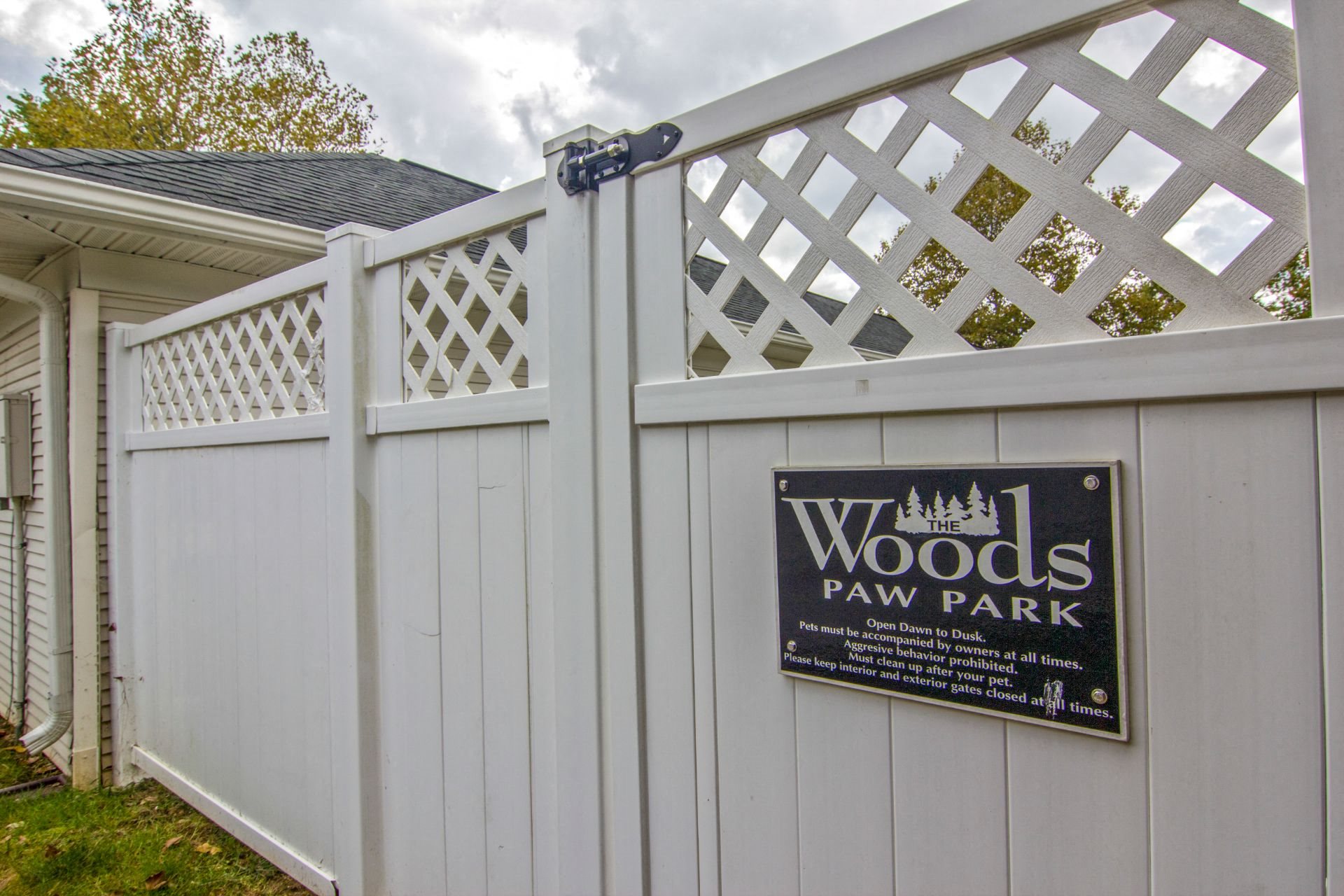 Amenities The Woods at Polaris Parkway Apartments and Townhomes 865 Glenmore Way Westerville OH 43082 Pet-Friendly Apartments and Townhomes