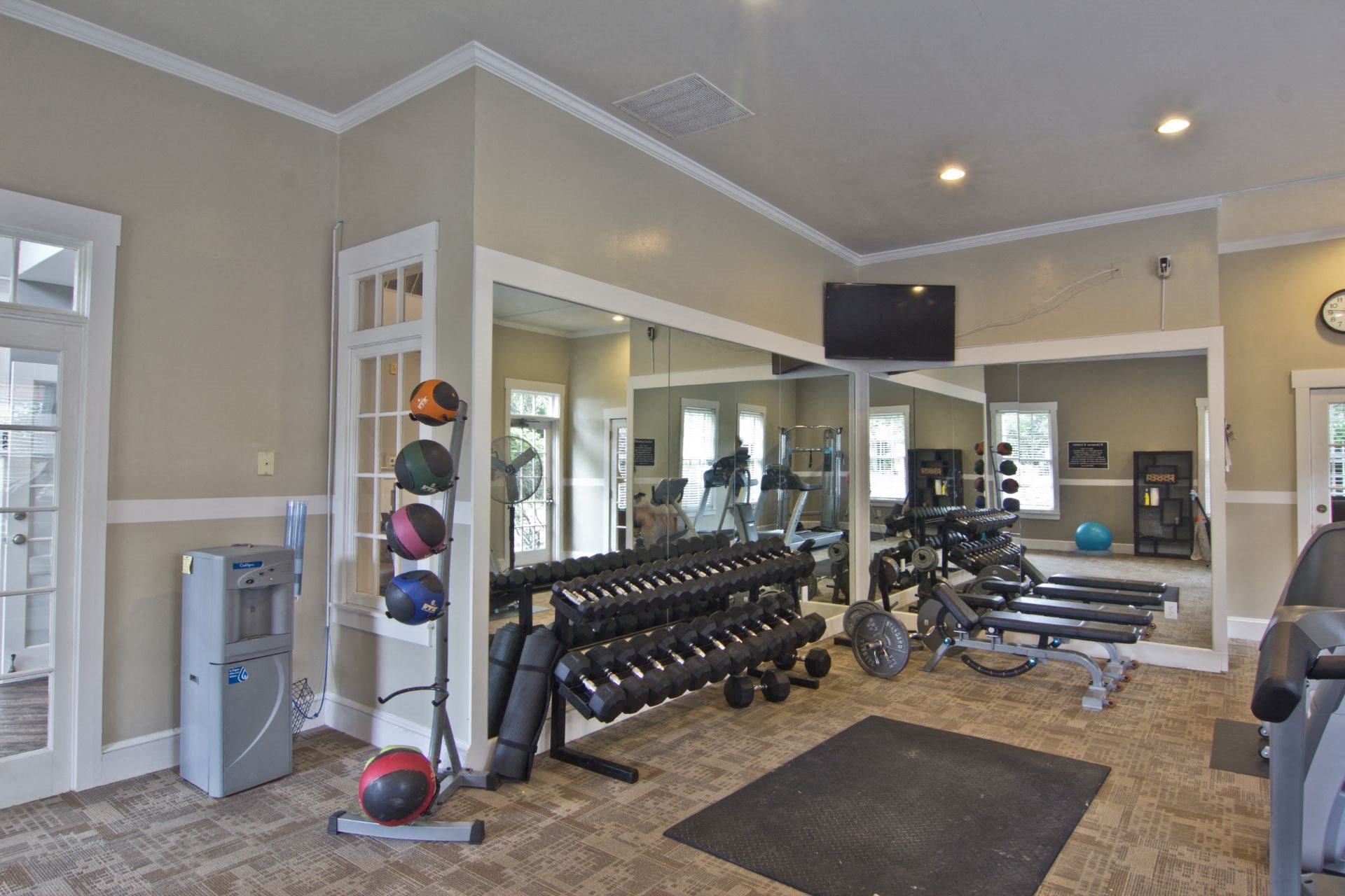 Amenities Fitness Center The Woods at Polaris Parkway 1 and 2 Bedroom Garden Apartments and 3 Bedroom Townhomes