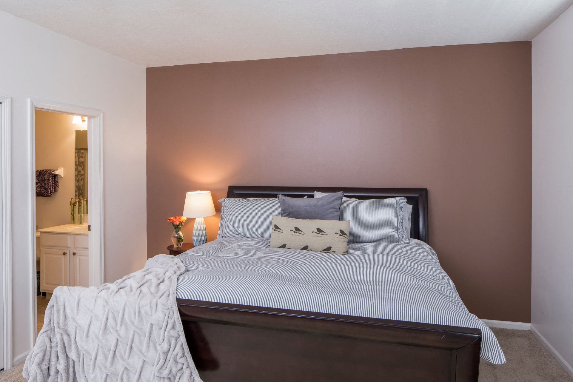 Interiors The Woods at Polaris Parkway Apartments and Townhomes 865 Glenmore Way Westerville OH 43082 Pet-Friendly Apartments and Townhomes