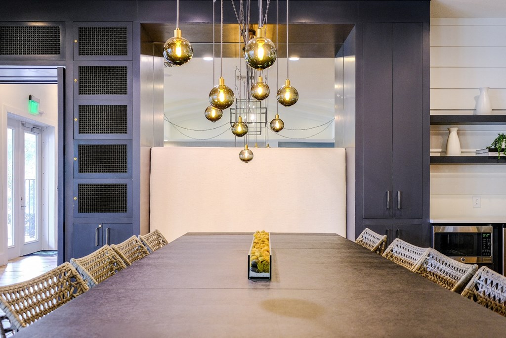 36_Sophia at Abacoa_Dining Seating