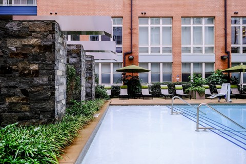 swimming pool at Berkshire Chapel Hill luxury apartments