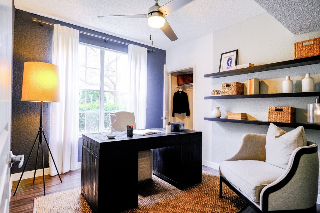 57_Sophia at Abacoa_Model office space at Sophia at Abacoa apartments