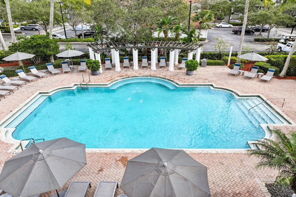 92_Sophia at Abacoa_Pool