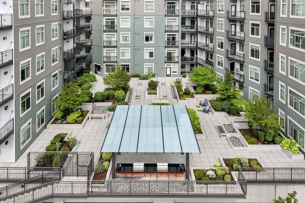aerial view of outdoor courtyard and social gathering spaces at Elan Redmond apartments