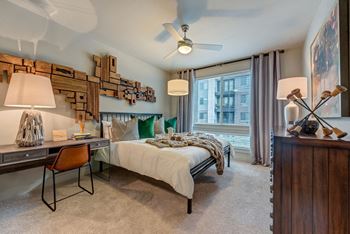 Gorgeous Bedroom at Berkshire Auburn, Dallas