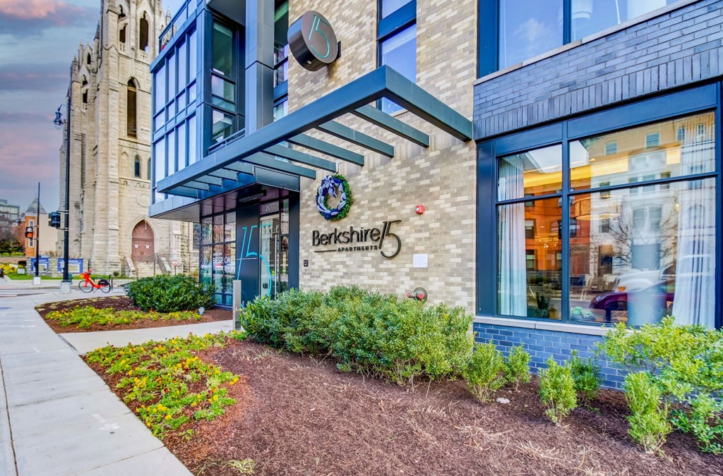 Luxury U Street Apartments DC-Berkshire 15 Apartments 20009