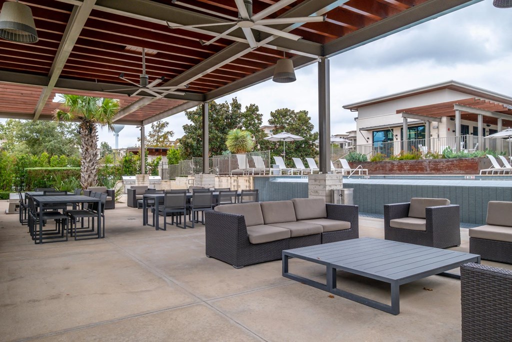 outdoor lounging area at Berkshire Santal apartments
