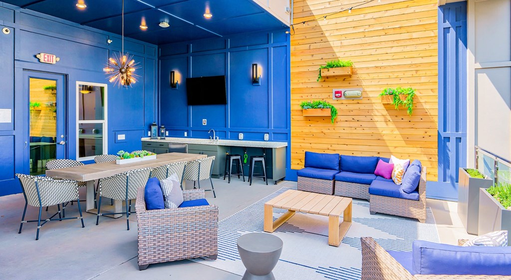 Outdoor rooftop terrace lounging and conversation areas at Berkshire Ballantyne