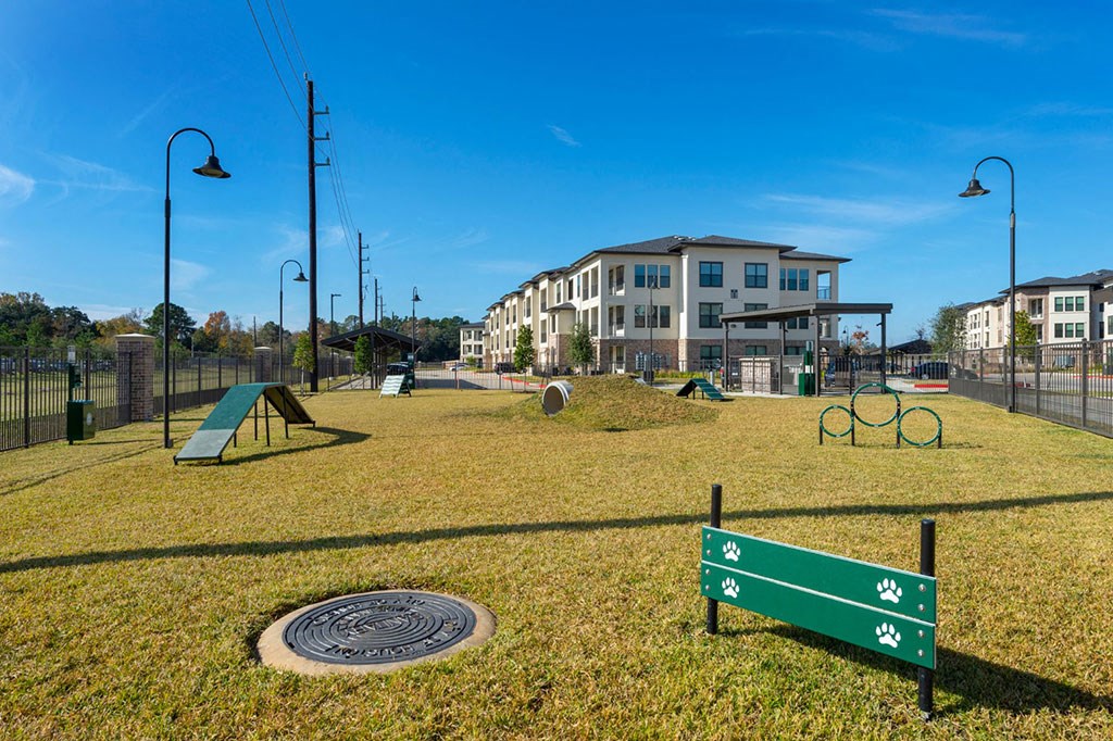 Pet Park at Berkshire Exchange Apartments, Spring, TX