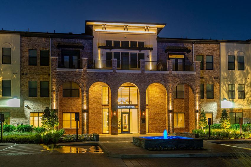 Leasing Center External View at Berkshire Exchange Apartments, Spring, Texas