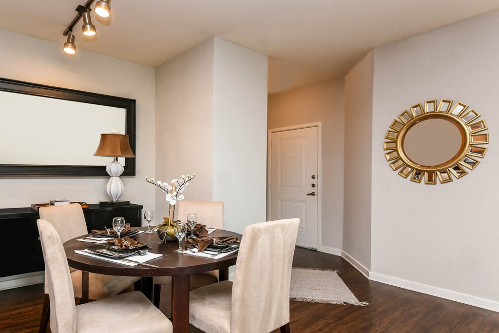 Soho Parkway apartments dining area