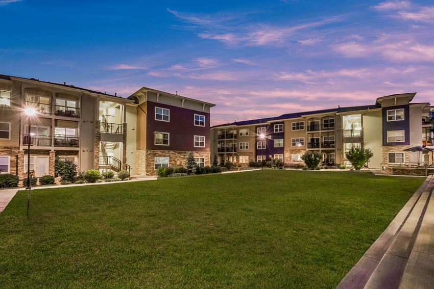 Carrick Bend Apartments, 11525 Community Center Dr., Northglenn, CO