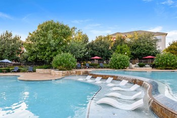 City North at Sunrise Ranch swimming pool with tanning shelf - Photo Gallery 4