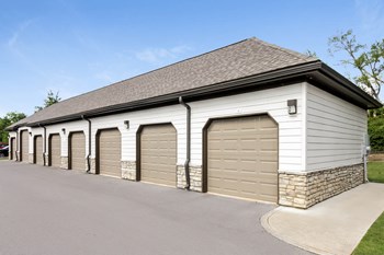 Copperfield apartments detached garages - Photo Gallery 21