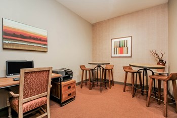 Copperfield apartments business center - Photo Gallery 8