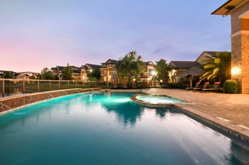 Falls at Copper Lake apartments swimming pool - Photo Gallery 2