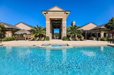 Falls at Copper Lake apartments swimming pool